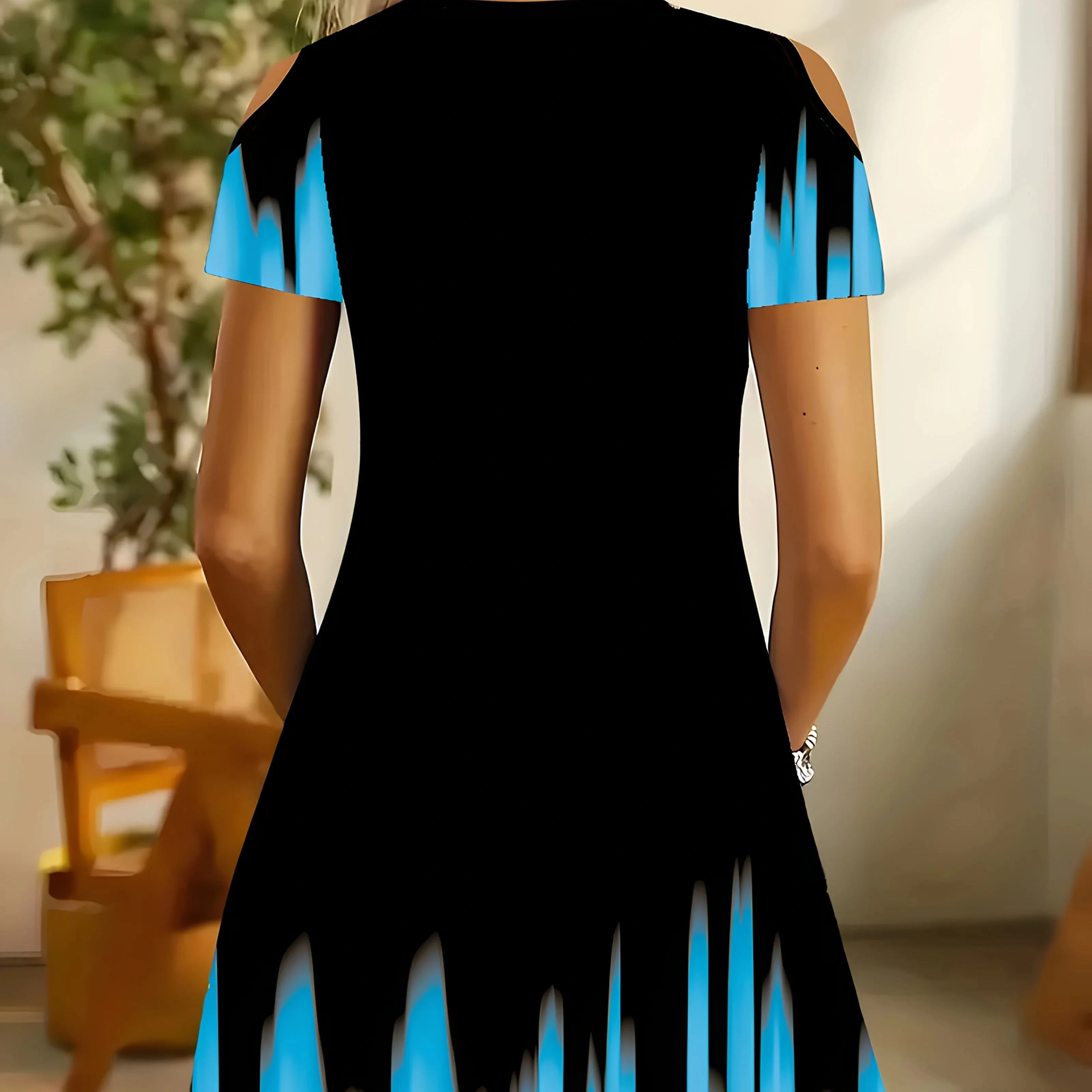Elegante vestido estampado con hombros descubiertos para mujer: negro con rayas azules, silueta fluida de corte A, cuello redondo, manga corta, perfecto