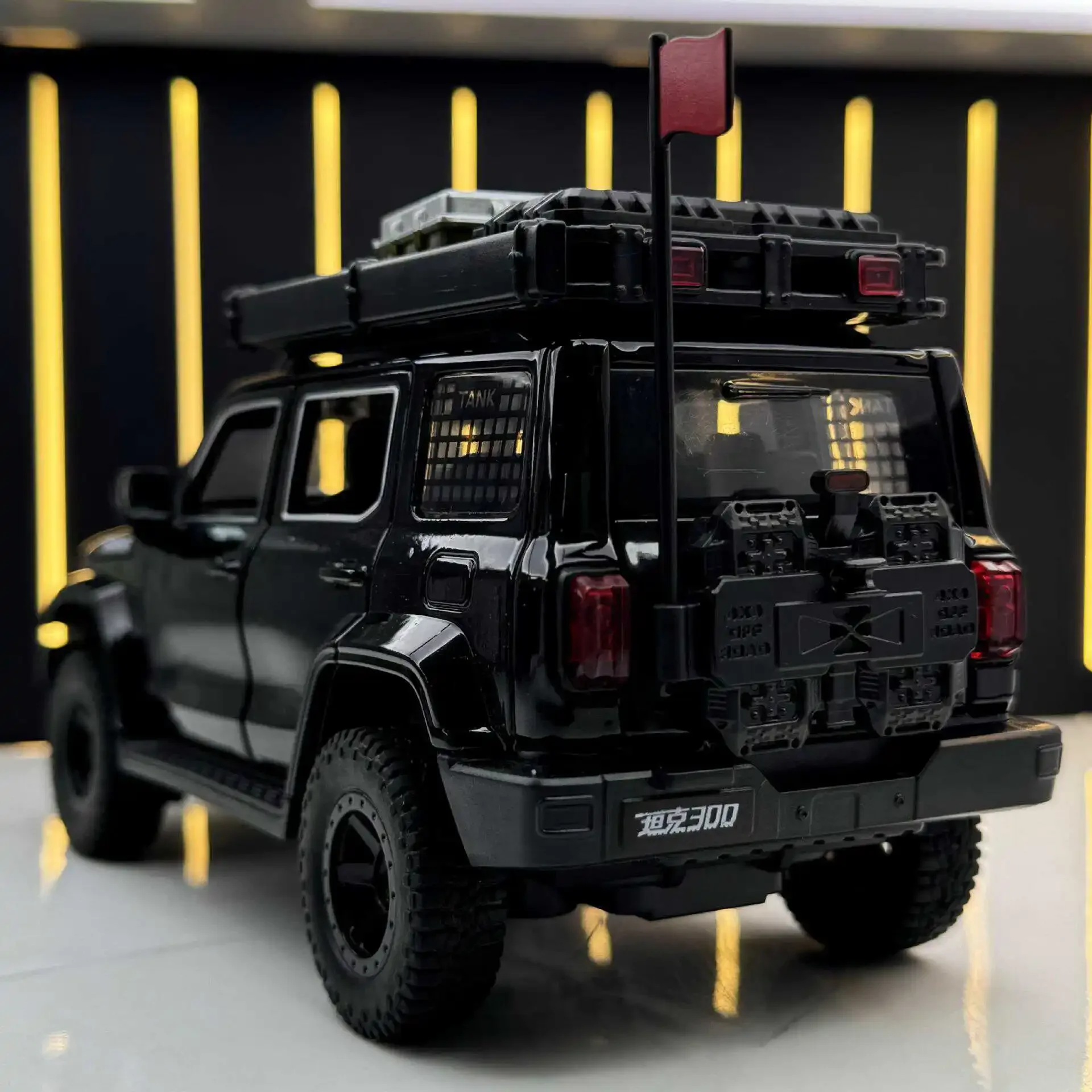 1:24 Panzer 300 2024 Geländewagen Legierung Automodell Sound und Licht Zurückziehen Kinderspielzeug Sammlerstücke Geburtstagsgeschenke