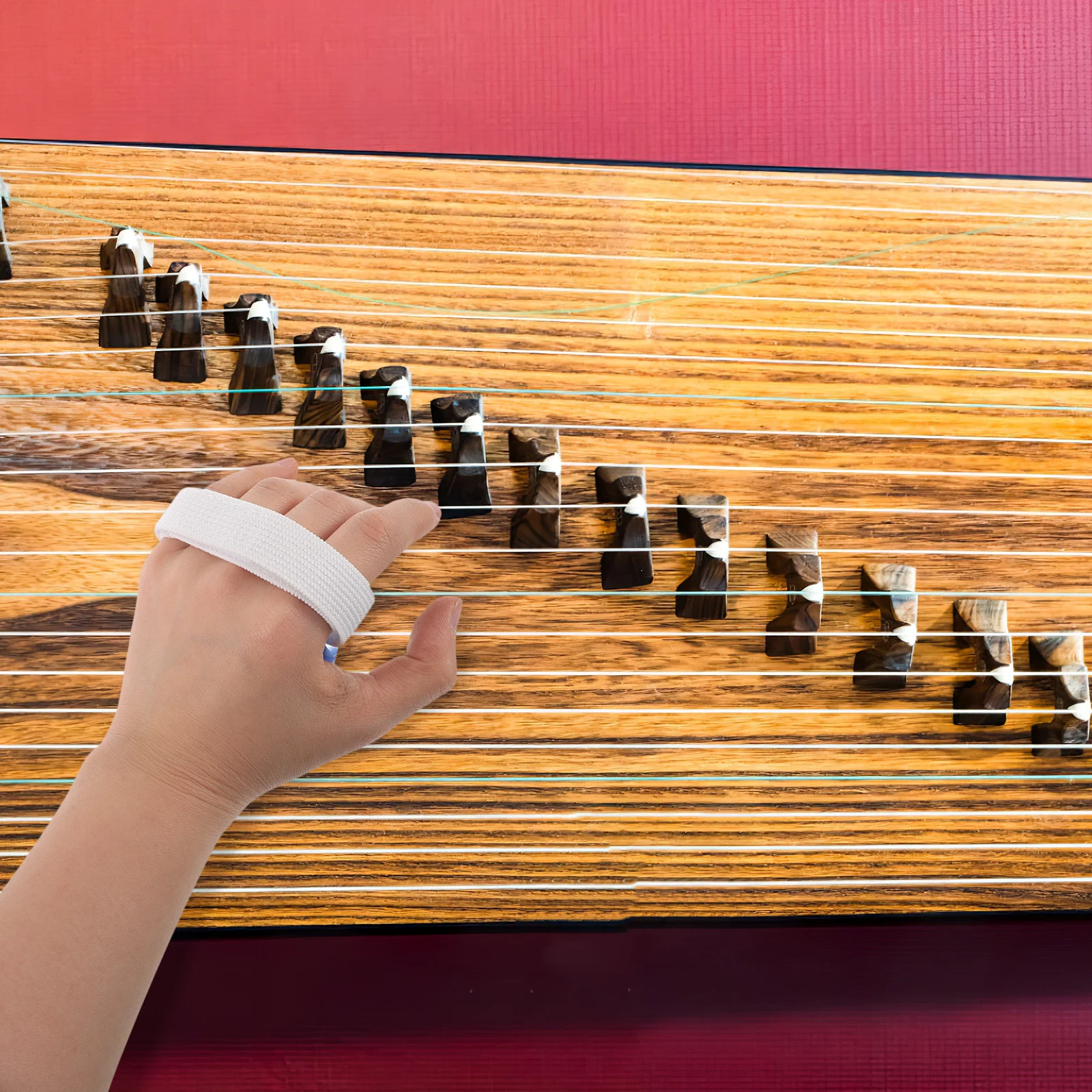 

1Pair Guzheng Finger Practice Device for Beginners Finger Strength Trainer Corrector Portable Guzheng Training Tool Breathable