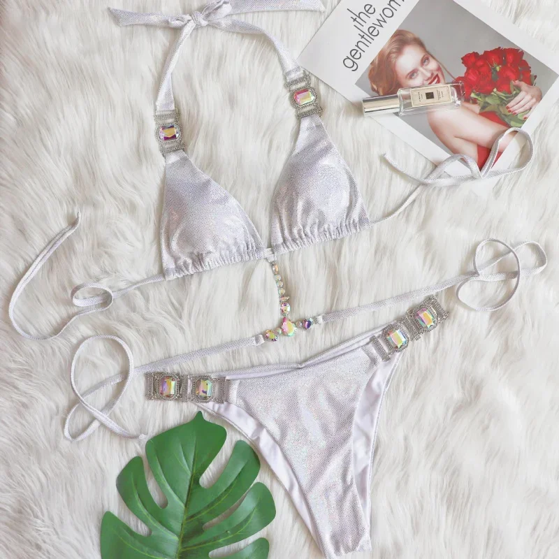 

Женский двухсекционный купальник с кристаллами и ремешками, пляжный купальник