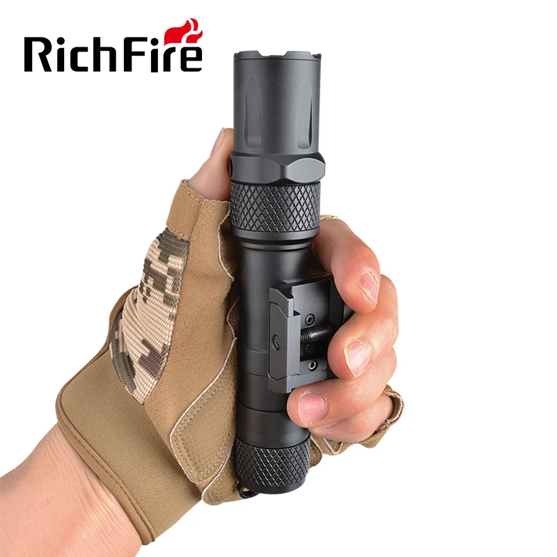 RichFire SFD-092L Rechargeable LED Flashlights 2000LM Super High Optical Weaponlight with Picatinny Rail Mounted for Hunting