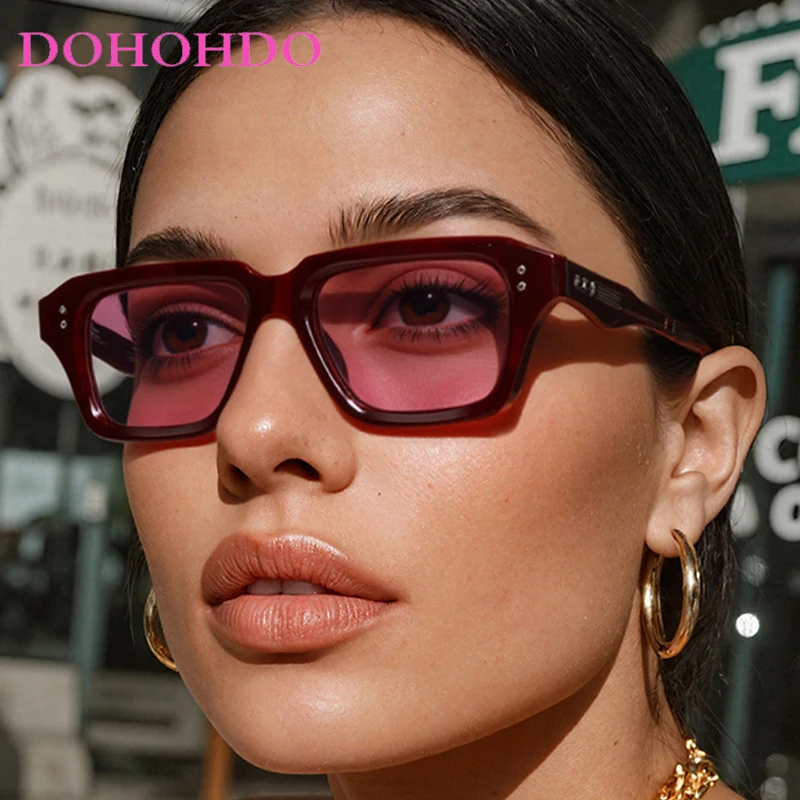 

Luxury Vintage Rivets Decorate Square Frame Sunglasses Women Men Fashion Designer Shades Summer Traveling Drive Eyeglasses UV400
