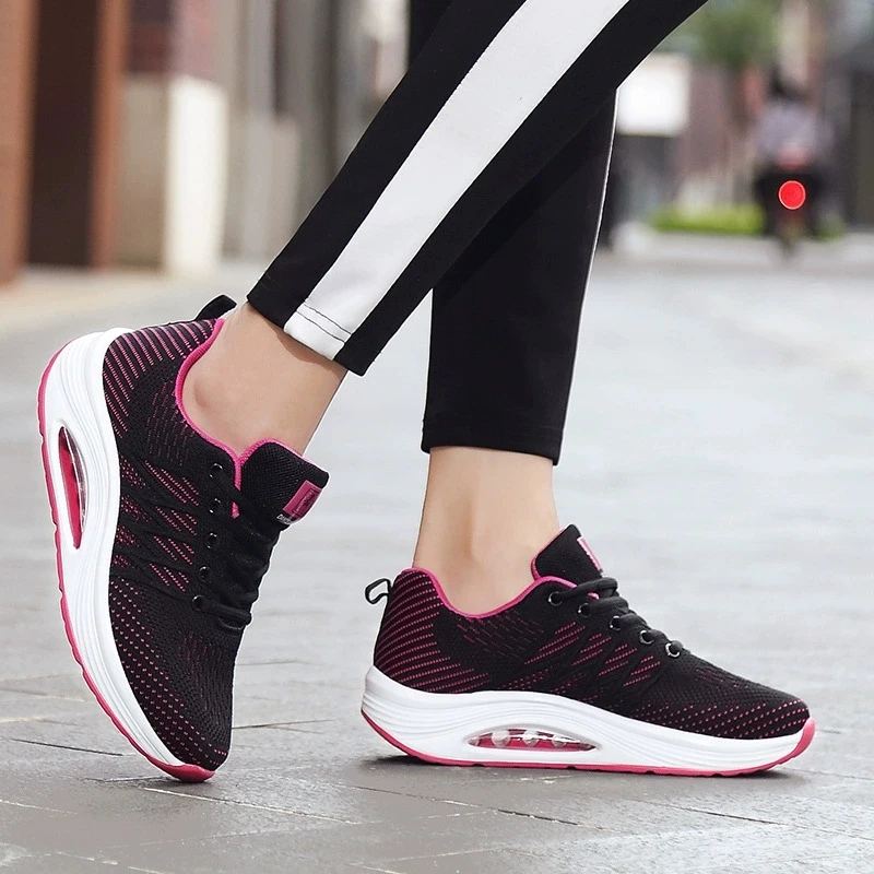 

Lightweight Athletic Running Shoes for Women Breathable Mesh Gradient Color Sneakers for Walking Jogging Casual Walking Fitness