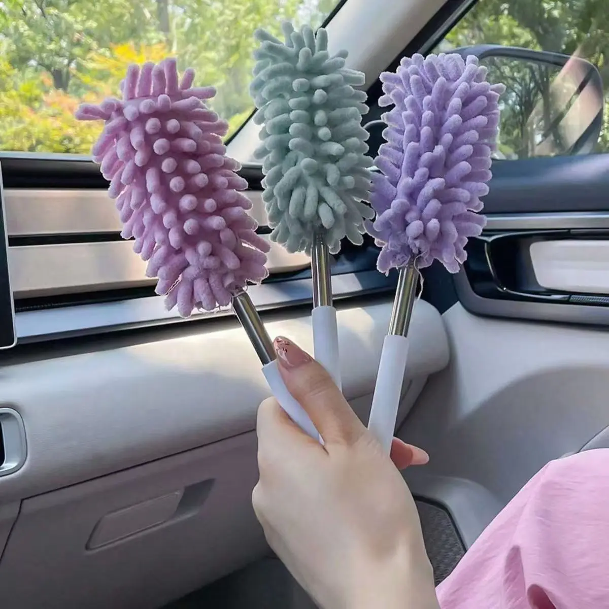 1PC Practical Household Feather Duster Retractable Dust Removal Brush Cleaning Brush Sweeping Dust Adsorption Brush