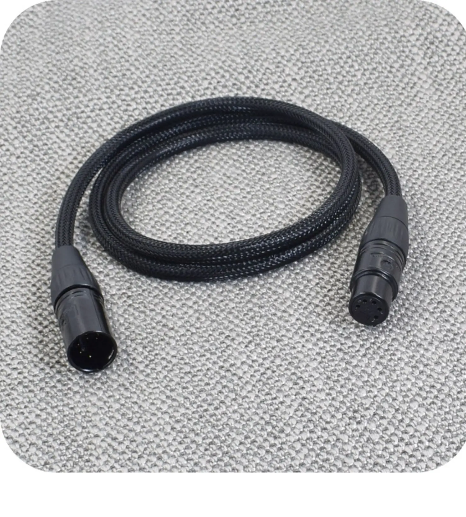 

XLR 5-Pin Female to XLR 5-Pin Male Shielded Extension Patch Cable