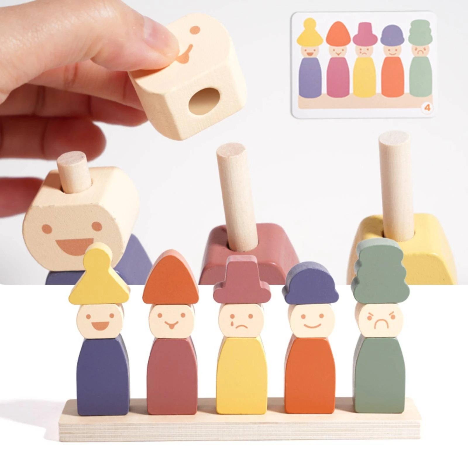 gioco-di-abbinamento-con-figure-in-legno-per-riconoscere-le-forme-con-carte-e-schermo-per-sviluppare-il-pensiero-logico