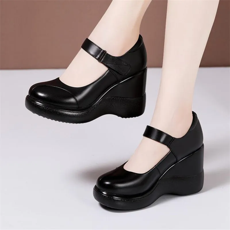 Genuine Leather Women Shoes Women Platform Pumps Women's Round toe Wedges Shoes Fashion Comfort Soft Cowhide Mom Shoes 32-43