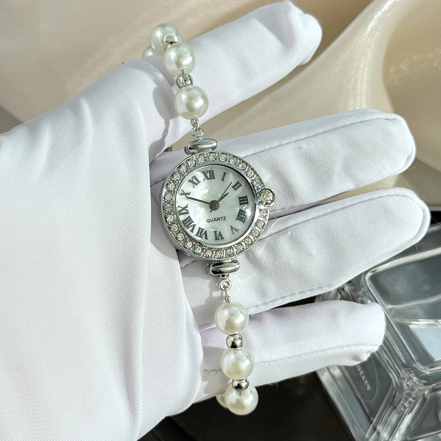 Ladies' diamond-encrusted Roman numeral dial white bead bracelet,fashionable versatile small exquisite quartz watch for women