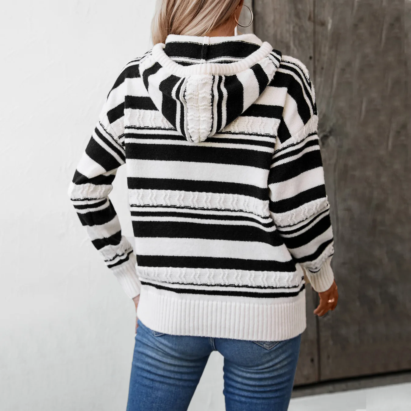 2024 autumn and winter striped women's sweater European and American foreign trade pullover hooded drawstring knitted top women