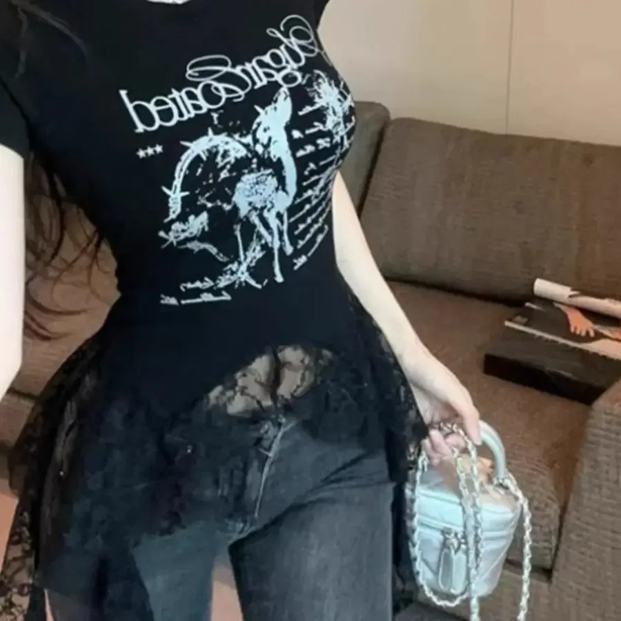 

Женский стильный топ с кружевными вставками и лентами, облегающий, с коротким рукавом, из мягкой ткани, классический крой, облегающий силуэт, Y2K, 2026