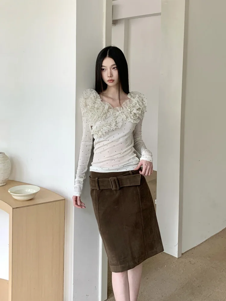 Women's White Polka Dot Long Sleeve T-shirt 3d Floral Appliques Ruffle Trim Tee Stretch Slim-fit Chic Versatile Layering Tops