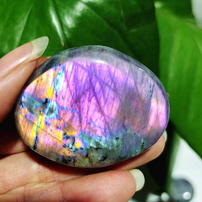 Natural Gemstone beautiful Purple light Labrador Palm Stone Crystal Sorcerer Chakra Spiritual Healing Crystal Home Decoration