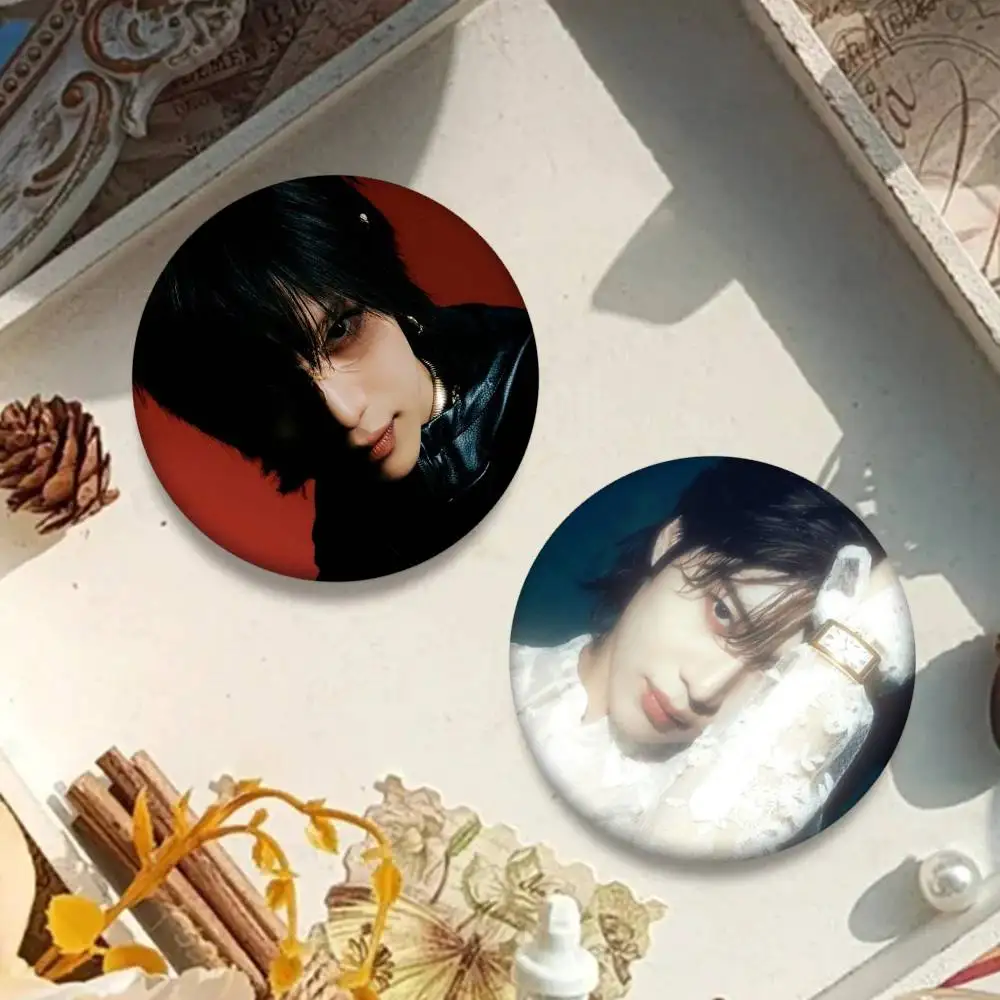 1 قطعة الممثل L-Lee T-Taemin شارات شارة ليزر مستديرة بروش الملابس على ظهره اكسسوارات التلبيب