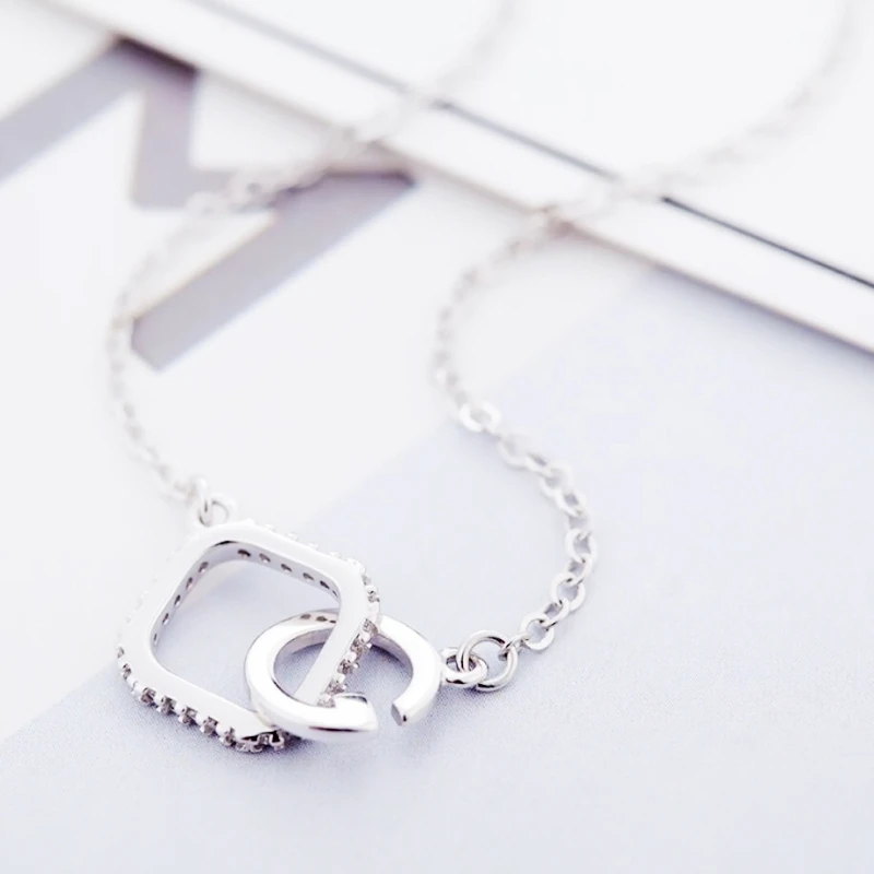 

Sole Memory 925 Sterling Silver Geometric Square Circle Simple Student Gift Fine Jewelry Luxury Female Necklace NE388