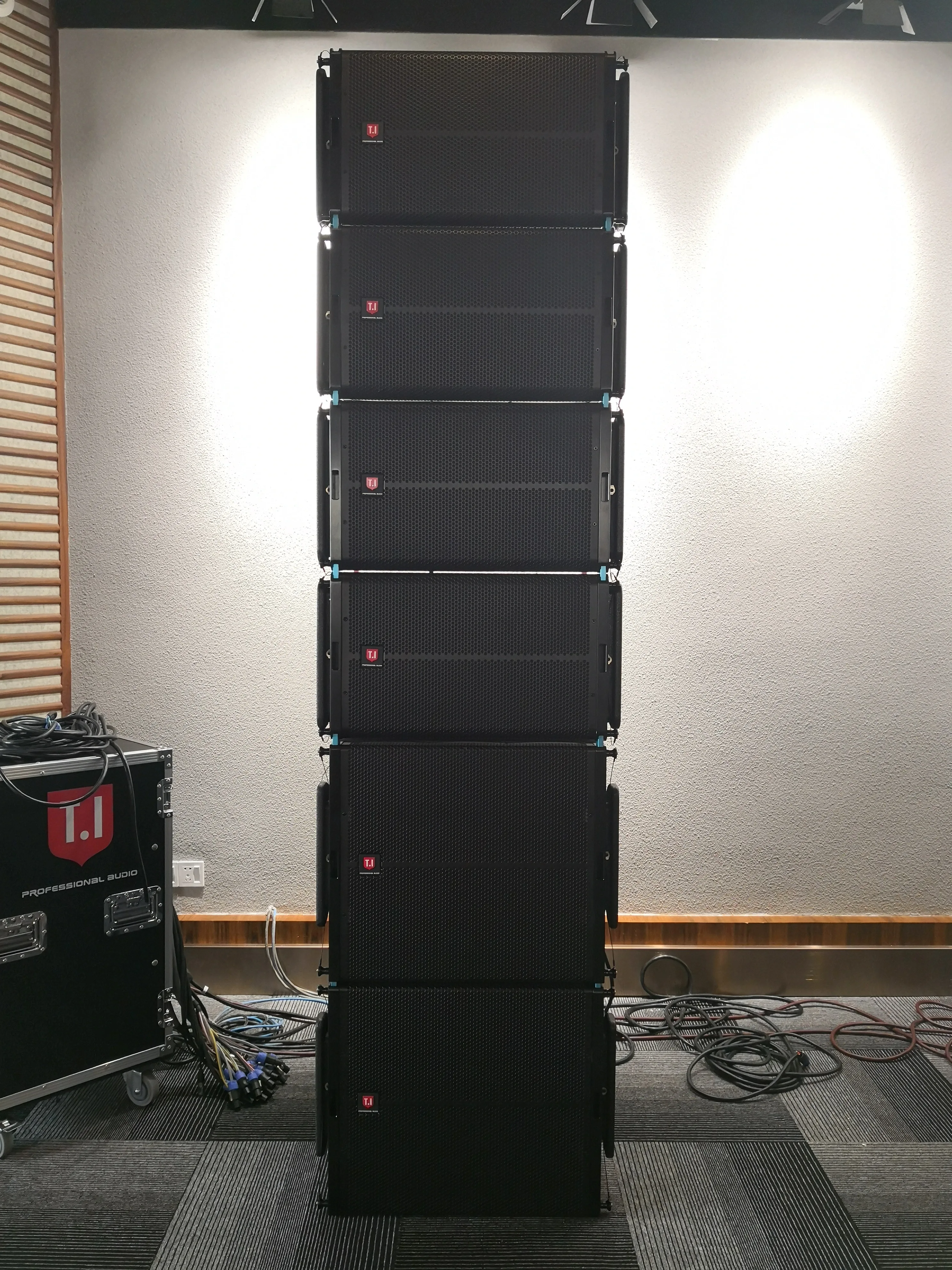Line Array LA12 Single 12 Woof - Woofer review and price