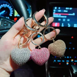 Full Diamond Love Keychain Claw Diamond Chain Jewelry Car Keychain Pendant Women's Bag Accessories Peach Heart Crystal