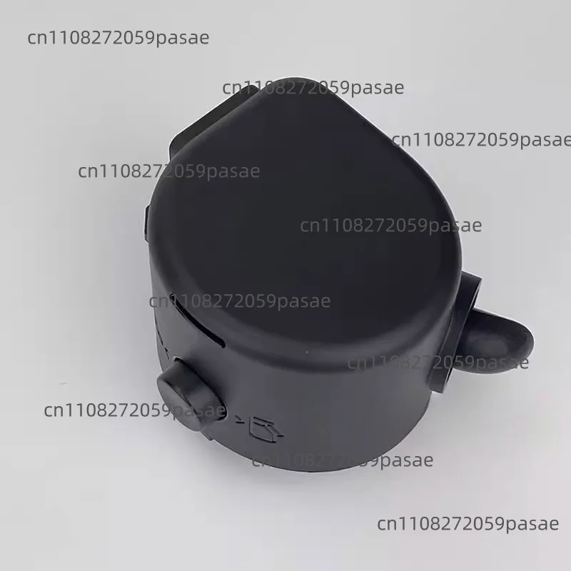 コーヒーメーカーのミルクカラフェの蓋とミルクチューブの接続に適しています。