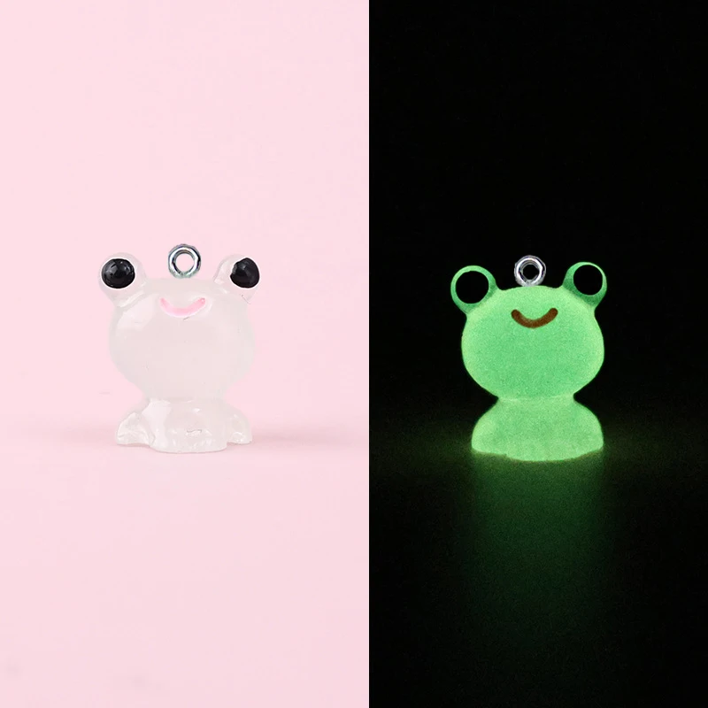 30Pcs 3D Luminous Cute Frog Charms Cartoon Animal Frog Resin Pendant Earrings Keychains Accessories for DIY Crafts Jewelry Make