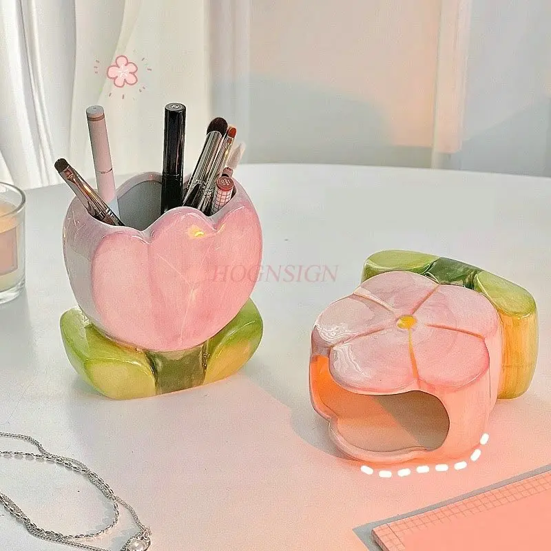 1pcs Flower pen holder, ceramic desktop pen holder, office stationery shelf, children's and students' creative ornaments