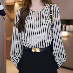 French Striped Shirt with Long Sleeves Spring New Style Shirt Western-style Women's High-end Small Shirt Base Top