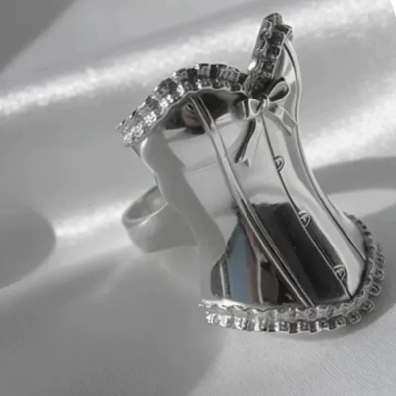 Vintage Gothic Sliver Color Bow Lace Corset Princess Dress Big Wide Ring for Women Punk Fashion Party Statement Rings Jewelry