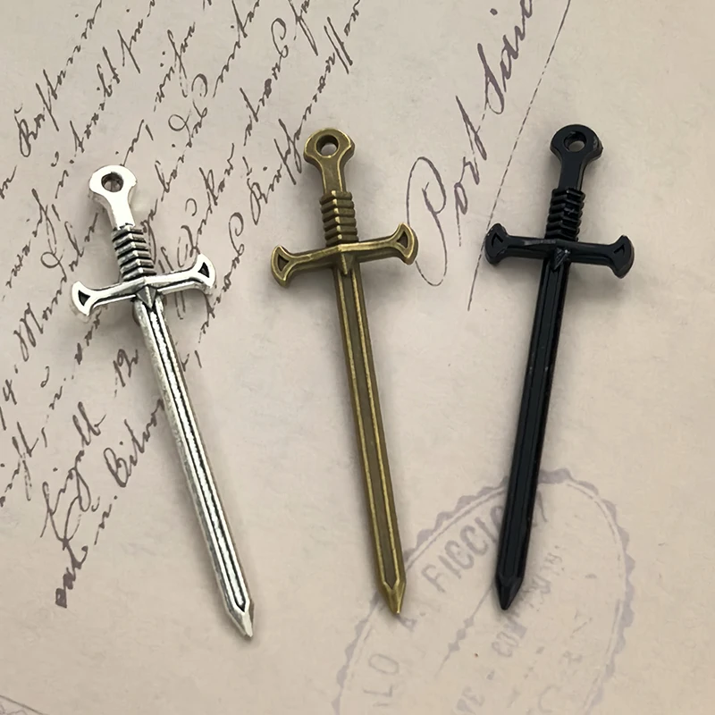 10 قطعة سبائك السيف الأسود البرونزية القديمة السحر 55x16 مللي متر أنيمي الصليب السيوف قلادة DIY بها بنفسك ل قلادة المفاتيح صنع المجوهرات