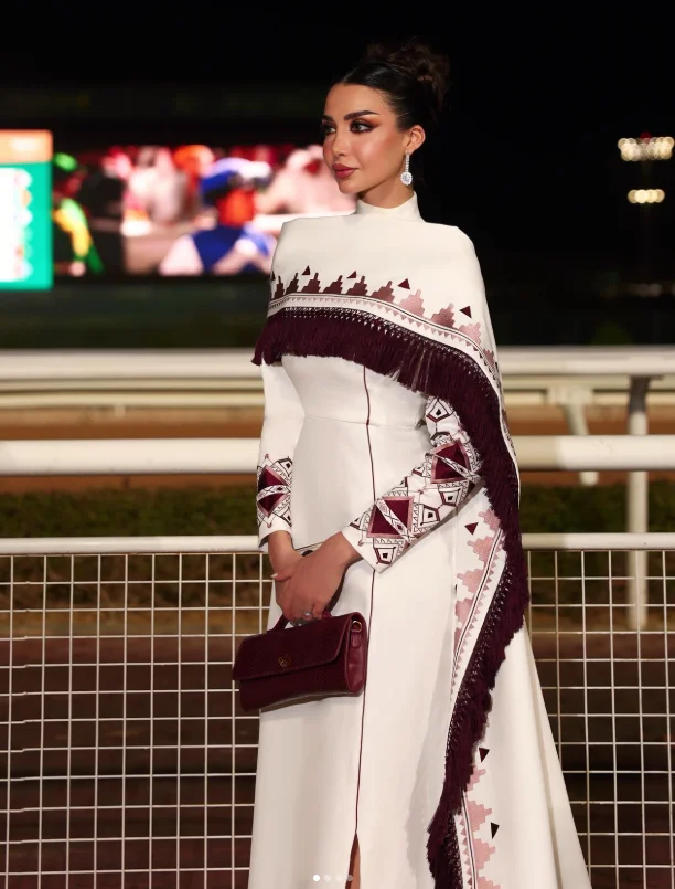 Maßgeschneidertes muslimisches Abendkleid aus dem Nahen Osten, Saudi-Wandbilder, Fransenschal, abnehmbares Abendkleid mit vollständiger Abdeckung, formelle Anlässe