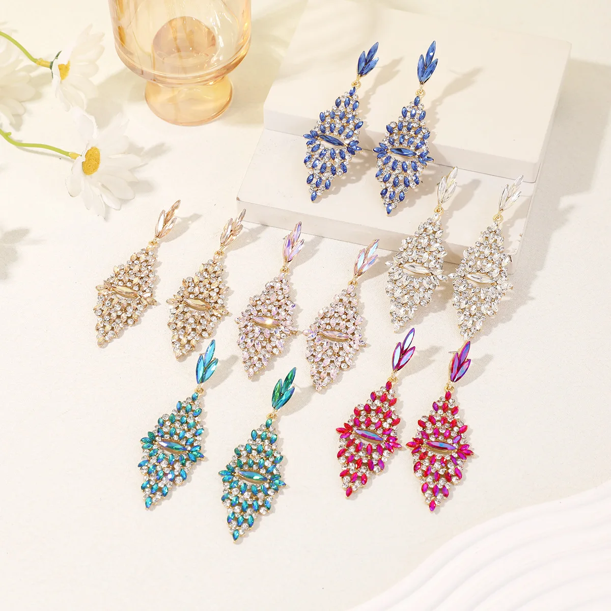 Super flash earrings femininity personality geometric rhombus earrings light luxury dinner earrings dress accessories wholesale