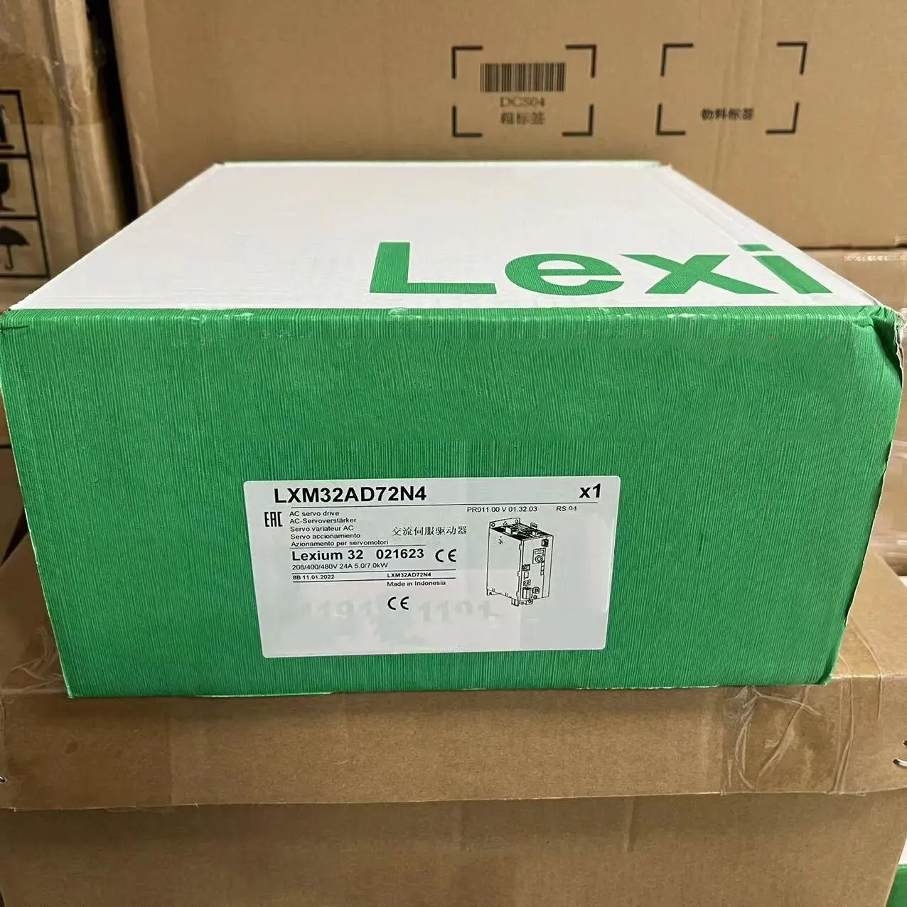 

Совершенно новый LXM32AD72N4 LXM32CD72N4 Гарантия один год ​
