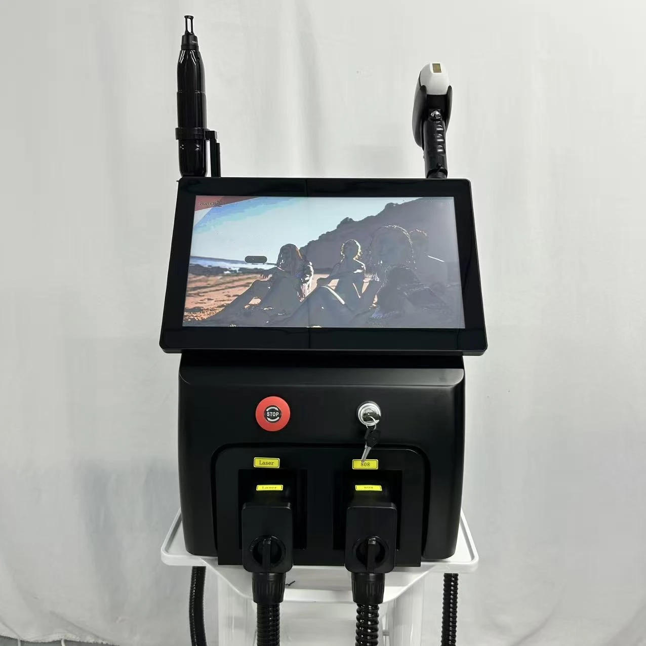 المهنية ديود إزالة الشعر بالليزر معدات الليزر بيكو ثانية آلة الوظيفة المزدوجة للتصبغ وإزالة الوشم