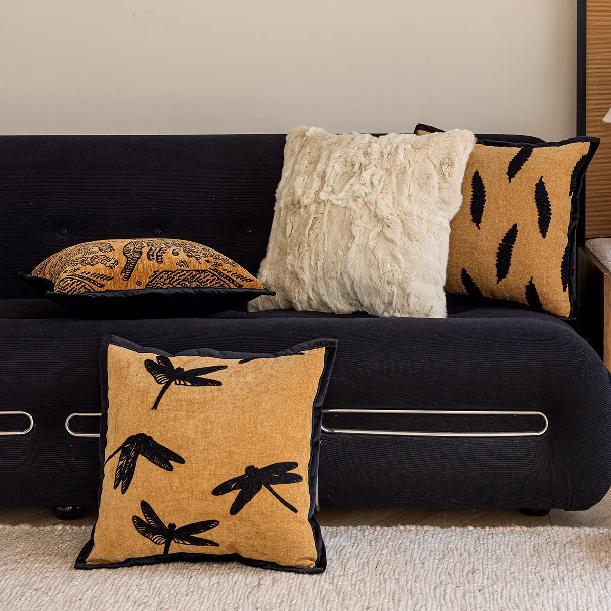 Luxury Retro Tiger Pillow Cover 45x45 Dragonfly Orange Decorative Cushion Case For Sofa Bed Modern Home Decor Throw Pillowcase