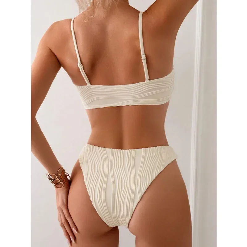 مثير الصلبة البيكينيات 2025 المايوه ملابس السباحة النسائية رفع الإناث ملابس سباحة حريمي الشاطئ لباس سباحة البرازيلي مجموعة البكيني بركة السباح