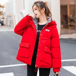 Giacca imbottita in cotone lucido nuova giacca imbottita in cotone scozzese coreana da donna inverno 2023 allentata per tenere al caldo il lavaggio cancellabile