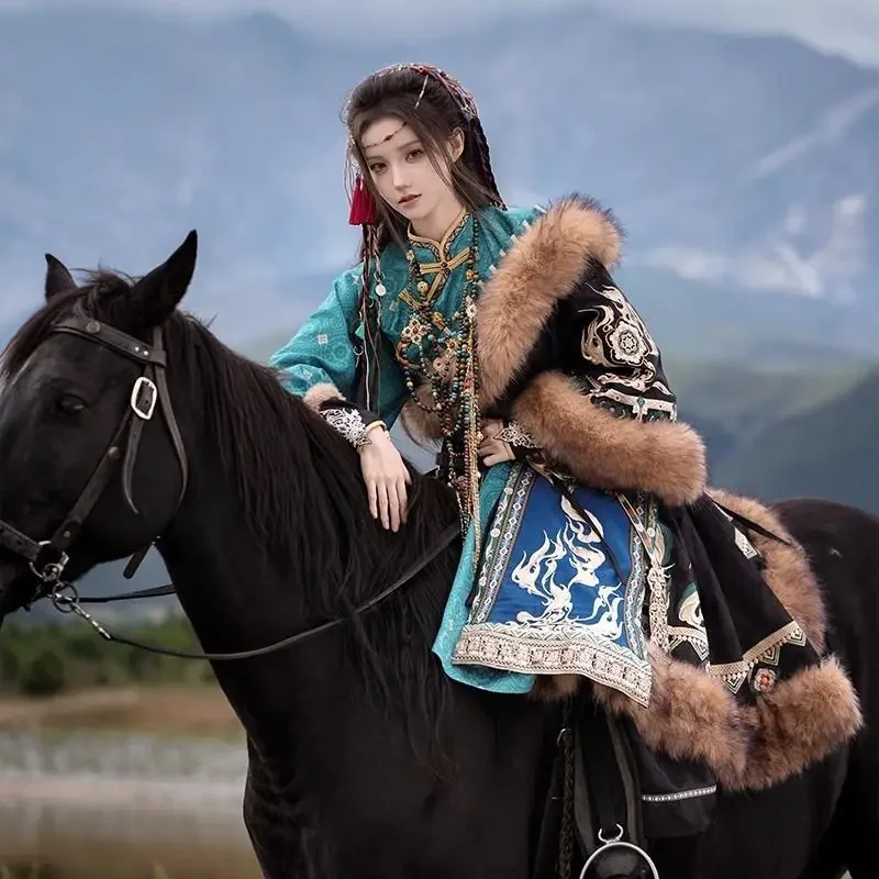 Tibetan Robe Autumn/Winter Tourism Photography Ethnic Style Embroidery Three Piece Set