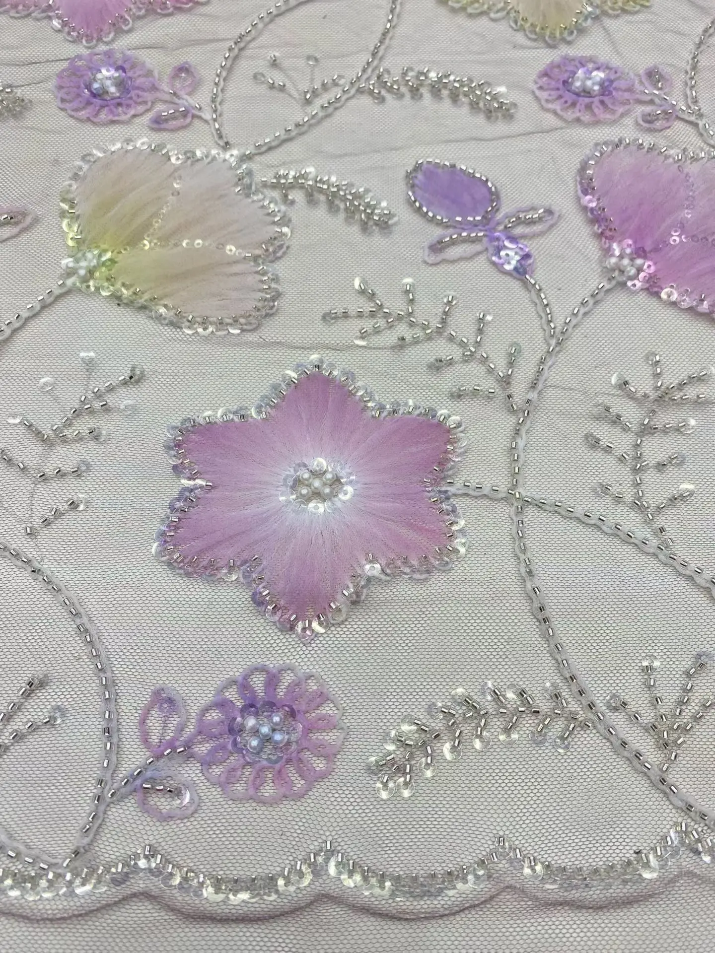 قماش دانتيل تول مطرز بالترتر النيجيري الأفريقي ، أبيض ، خياطة الخرز حجر فساتين لحضور الحفلات الموسيقية ، جودة عالية ، 5 ياردات ، 2025 DP0462