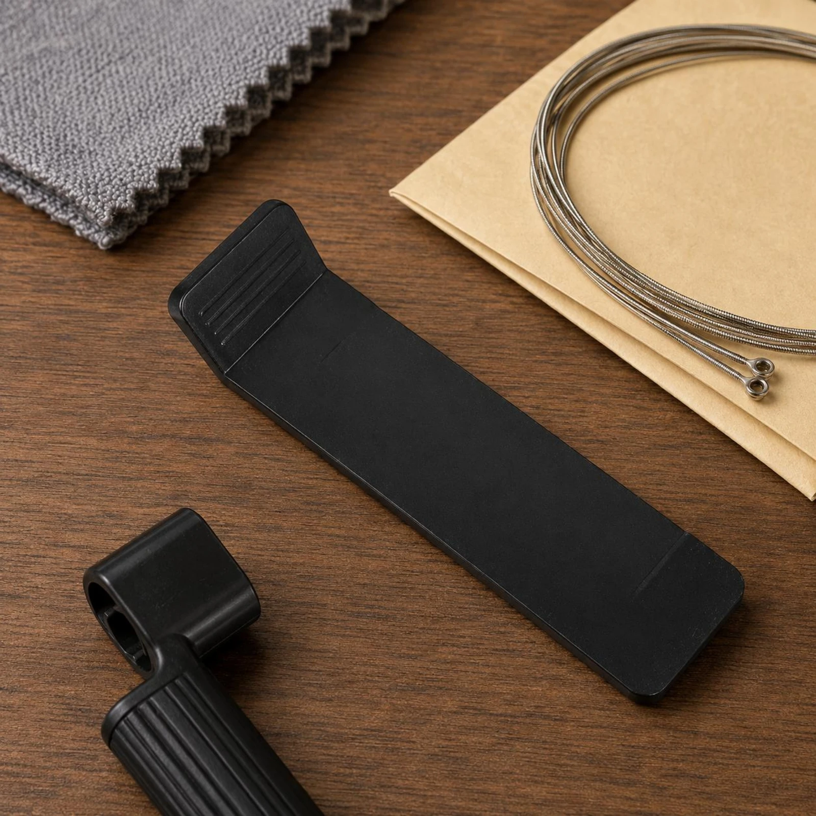 Floating Tremolo Tool Tapered Bevel String Change Block Tremolo Bridge Block Soft Pad Guitar Bridge Maintenance Tool