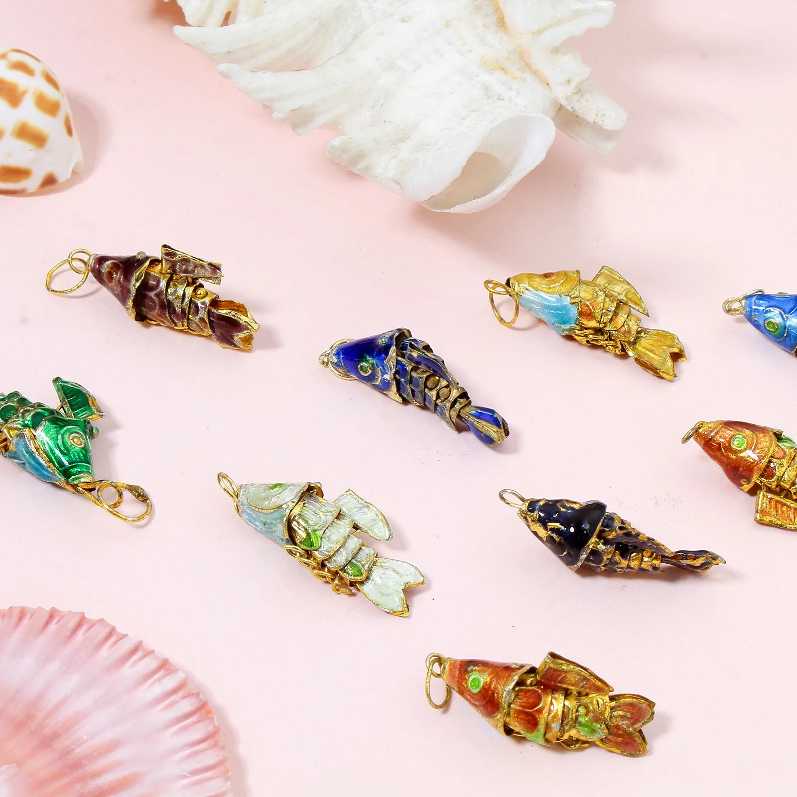 1pc Vintage Copper Pendants Ocean Jewelry Multicolor Fish Animal Enamel 3D Movable Charms DIY Necklace Women Jewelry 28mm x 8mm