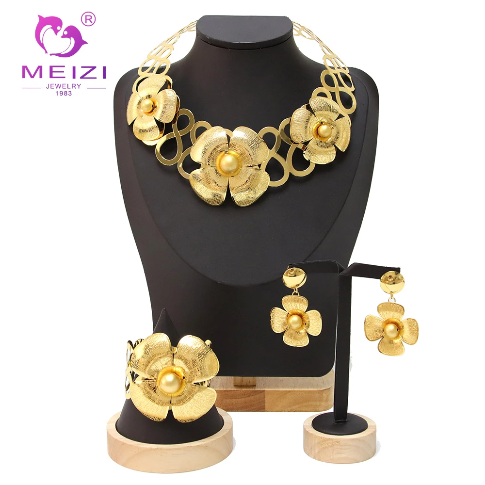 

Necklace For Women Dubai Gold Plated Jewelry Set Luxury Jewelry Original Ring BraceletWedding Banquet Costumes Free Shipping