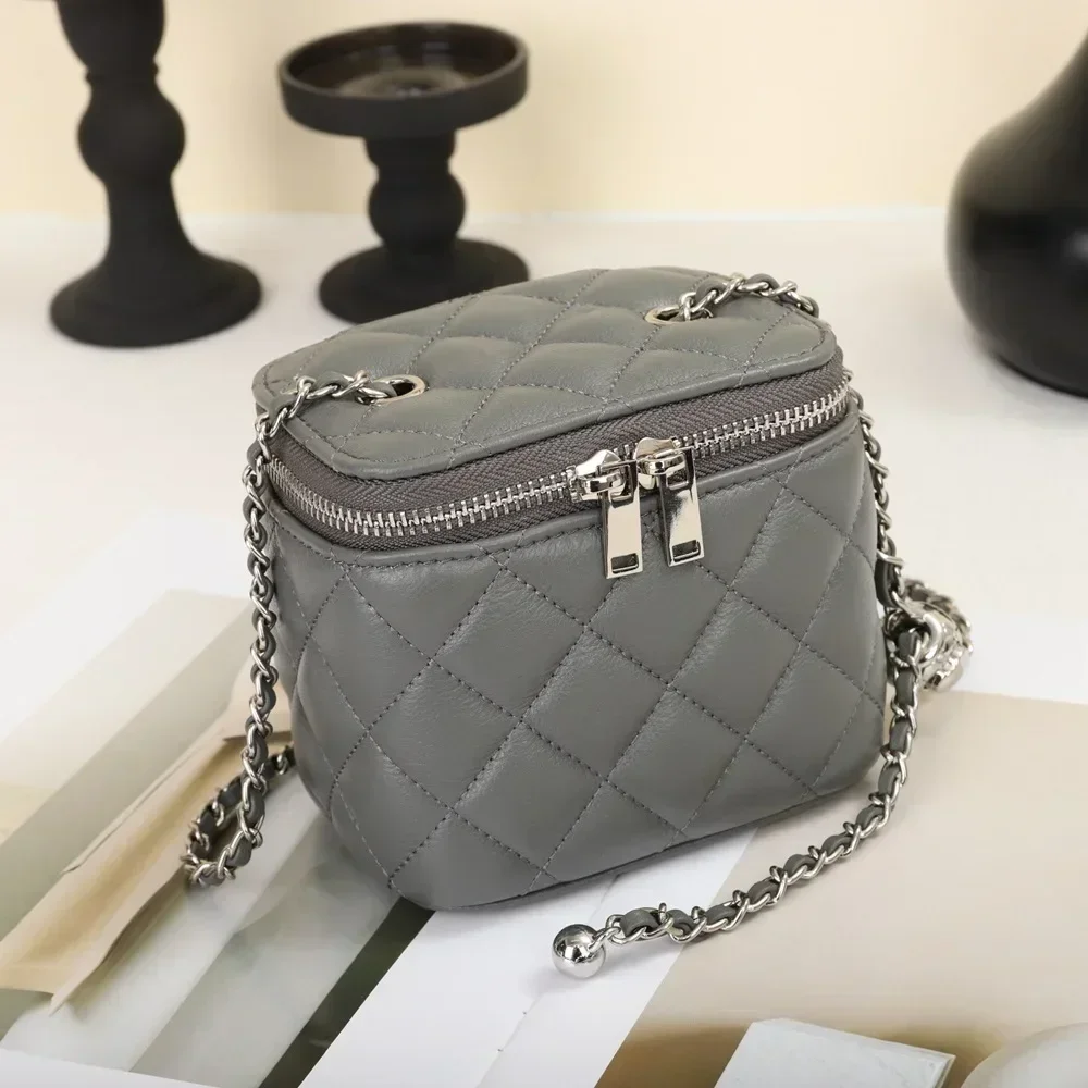 Sheepskin Small Fragrant Style Quilted Chain Bag Fashionable Cosmetic Bag Trendyy Women\'s Bag Box Bag Crossbody Small Square Bag