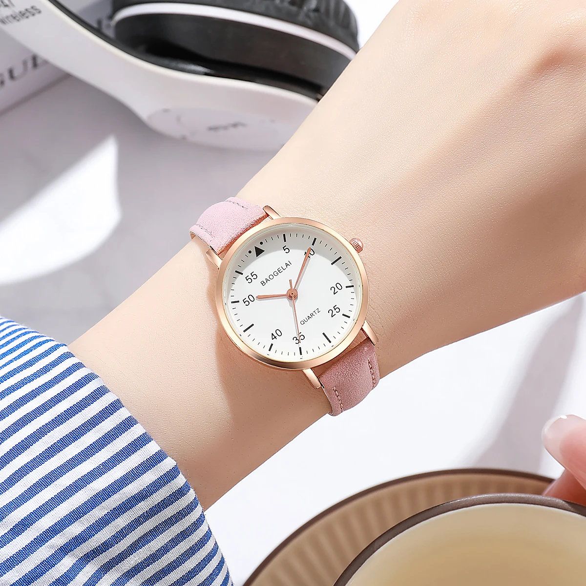 Fashion Women Simple Arabic Digital Dial Frosted Strap Quartz Belt Watch