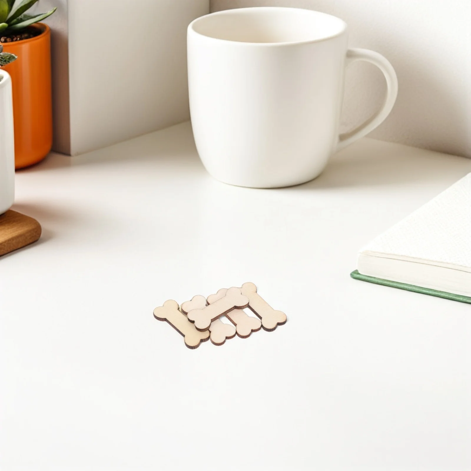 

200pcs Shaped Cutouts Unfinished Natural Wooden Pieces For Diy Crafts Projects Home Wedding Decoration Wood Bone Pieces Diy Dog