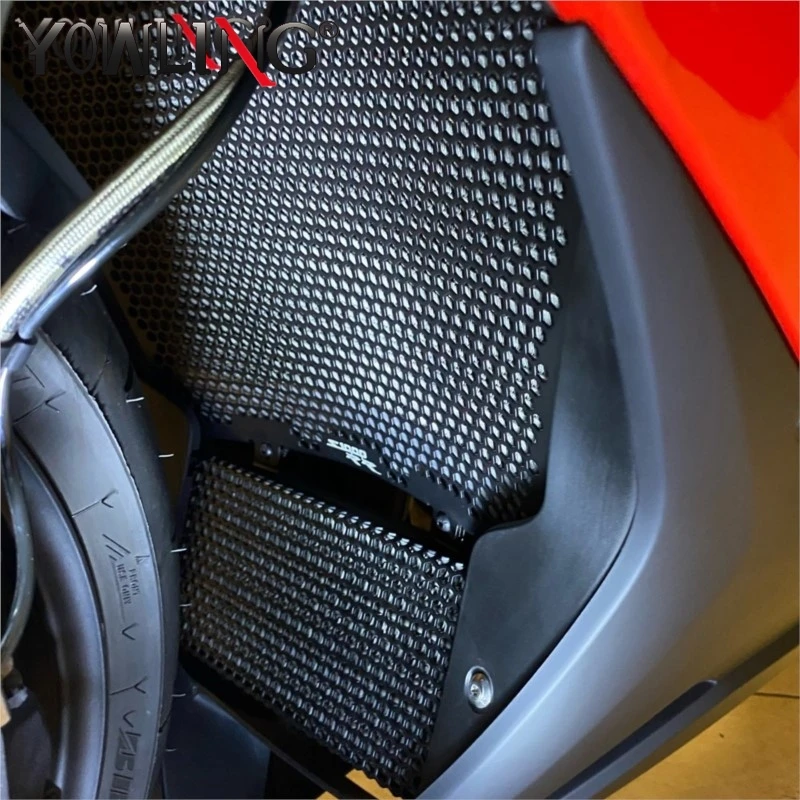 

Защитная накладка на радиатор для BMW S1000R, S1000RR, M1000RR, M1000R (2019-2024, 2025-2026) – Аксессуары