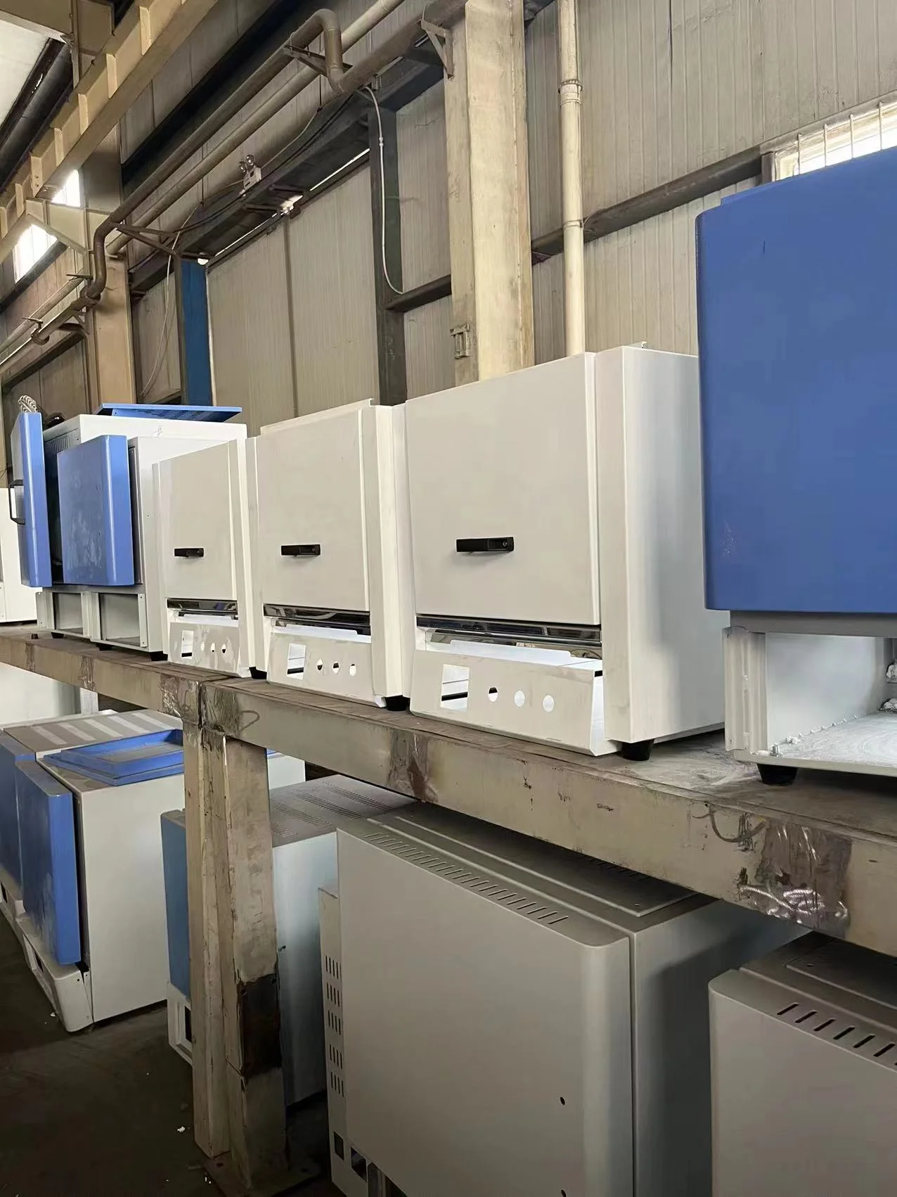 Ultrahochtemperatur-Muffelofen, Laborausrüstung, MOSI2-Stabheizelement, Keramikfaserkammer – für Zahnofen