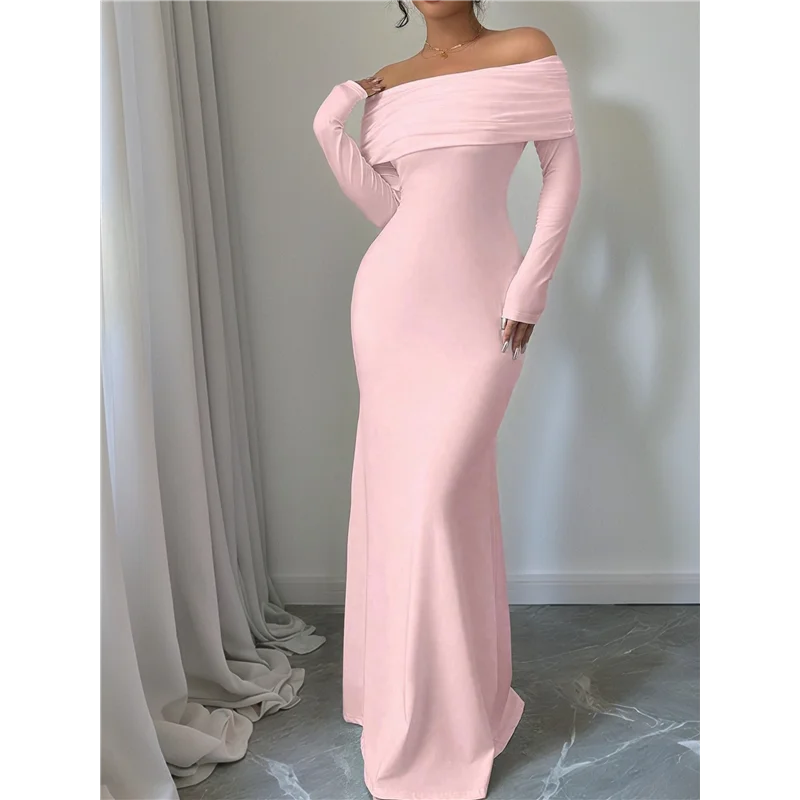 A83F - Damska sukienka maxi z długim rękawem, odkrywająca ramiona, dopasowana, elegancka, idealna na koktajl i studniówkę