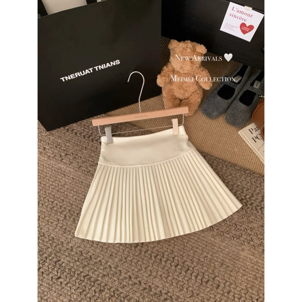 

Women's Solid Color High Waist Pleated Mini Skirt Elastic Wide Waistband A-Line Casual Streetwear Skirt Perfect For Daily Wear