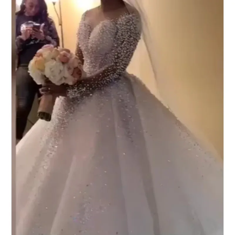 

Customized High Quality Custom Made New Fashion Bride Full Beads Blind Beaded Long Sleeves Wedding Dresses Bridal Gown