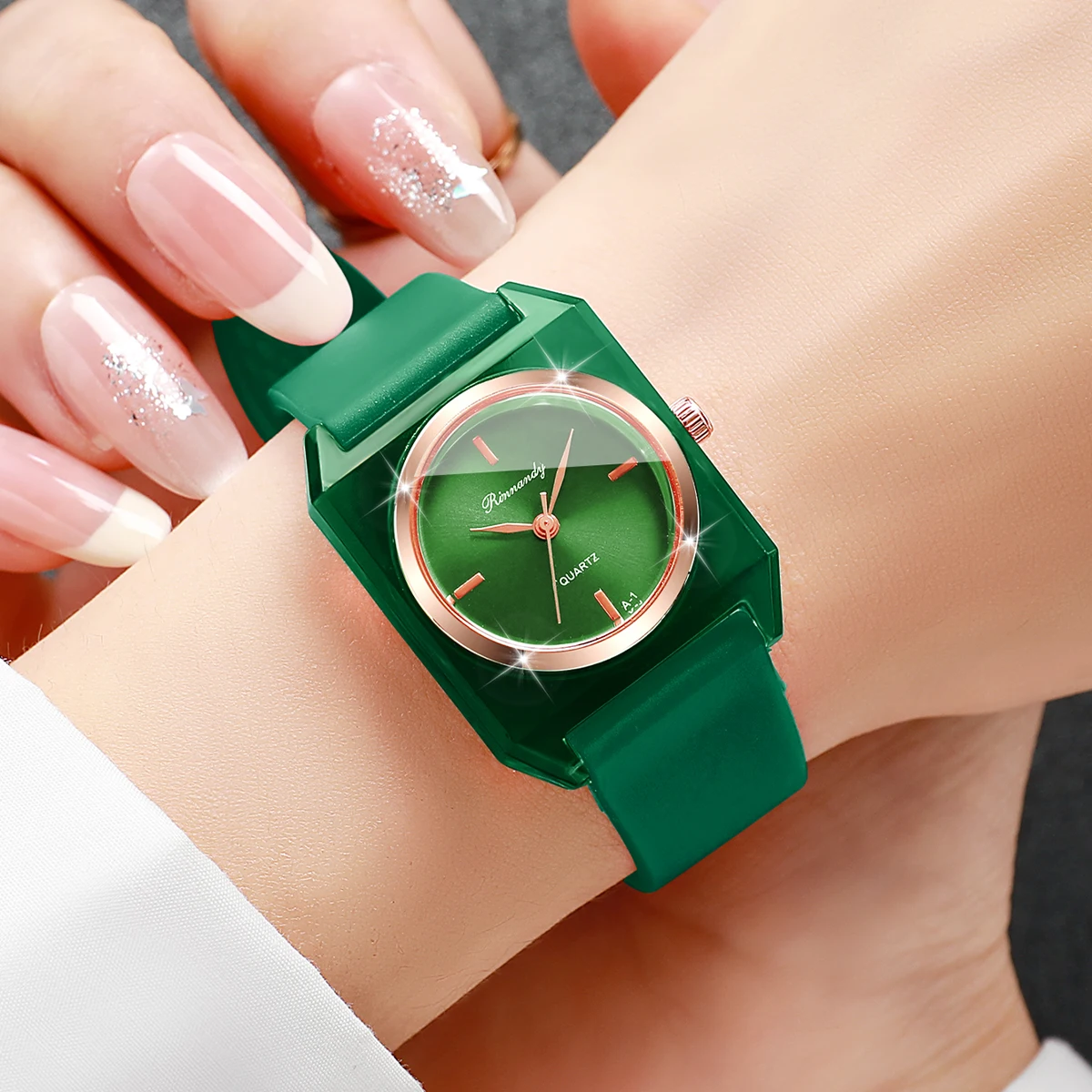 Fashion Rectangle Women Wristwatches Simple Silicone Band Ladies Quartz Watch Reloj Mujer Girls Clock Gift (Without Box)
