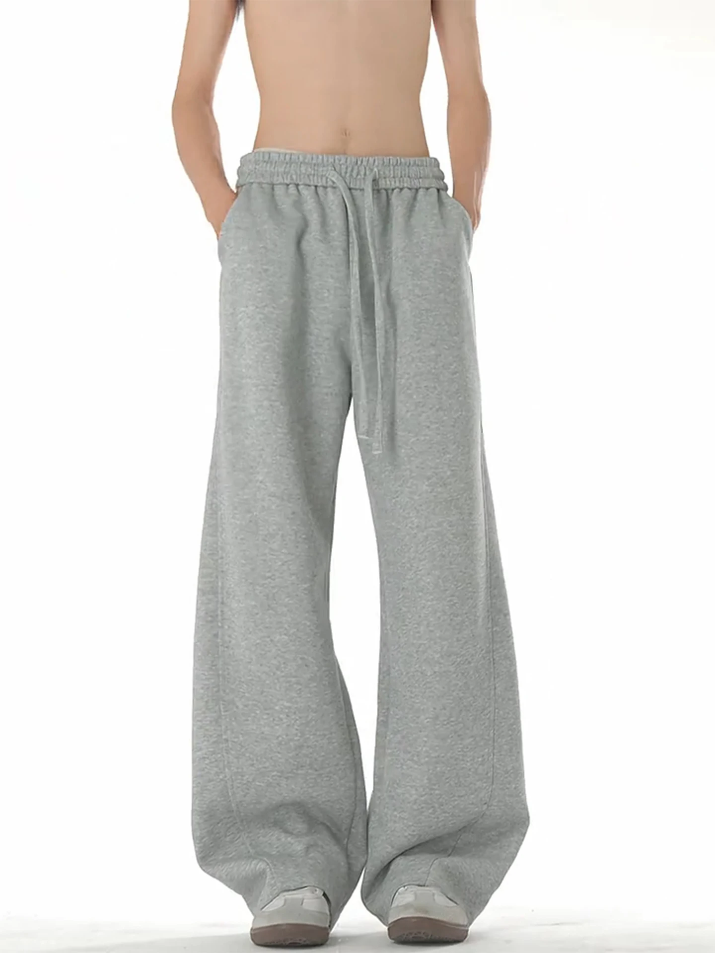 

Мужские спортивные брюки в американском ретро-стиле, с высокой талией, прямого кроя, свободные, слегка расклешенные, с эффектом драпировки, свободный крой