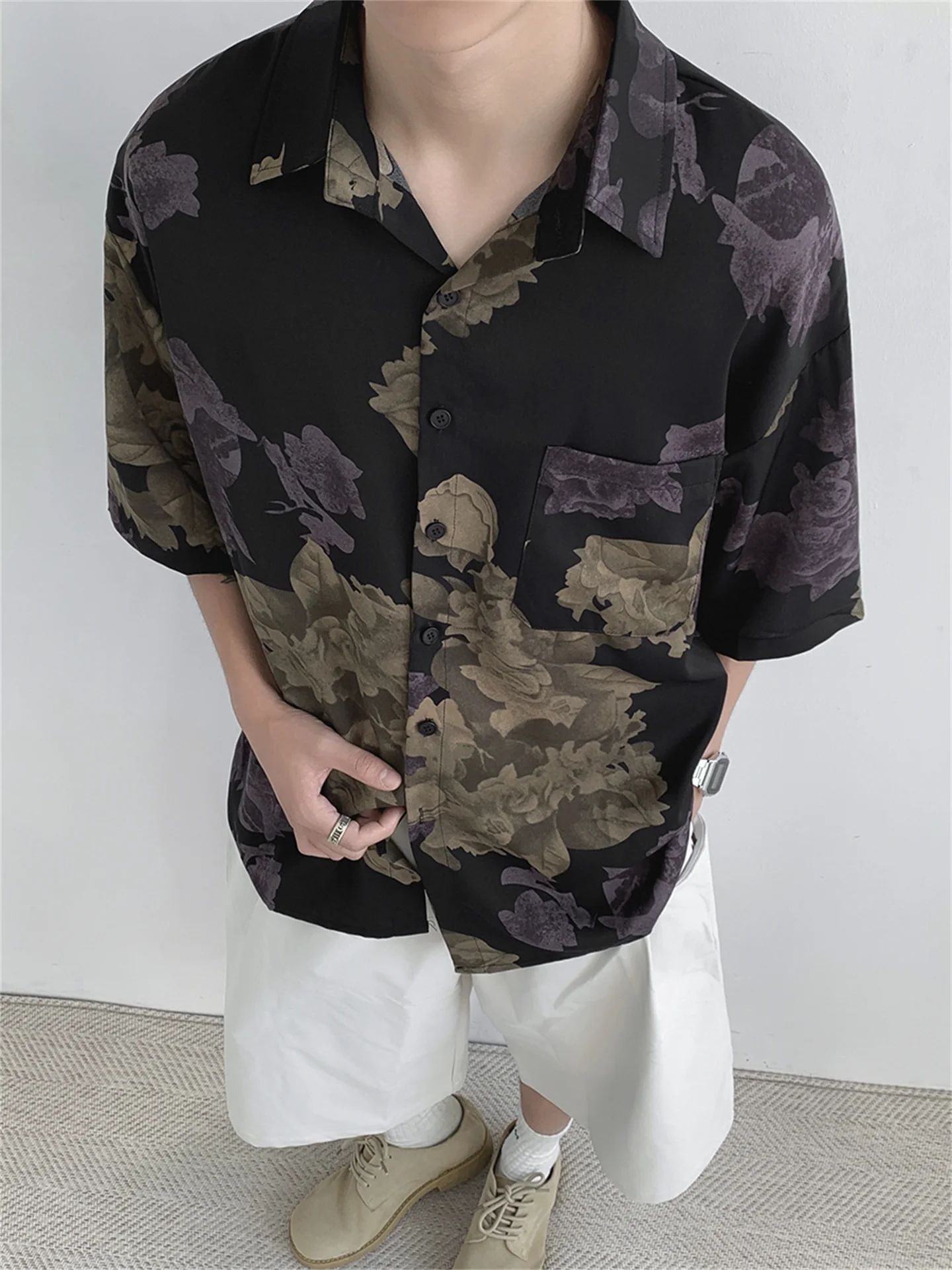 

Окрашенный ледяной шелк irt Мужской ort Sve Ретро Китайский Sle Beach Floral irt Cool Vintage Summer Faion Свободный крой Молодежный тренд