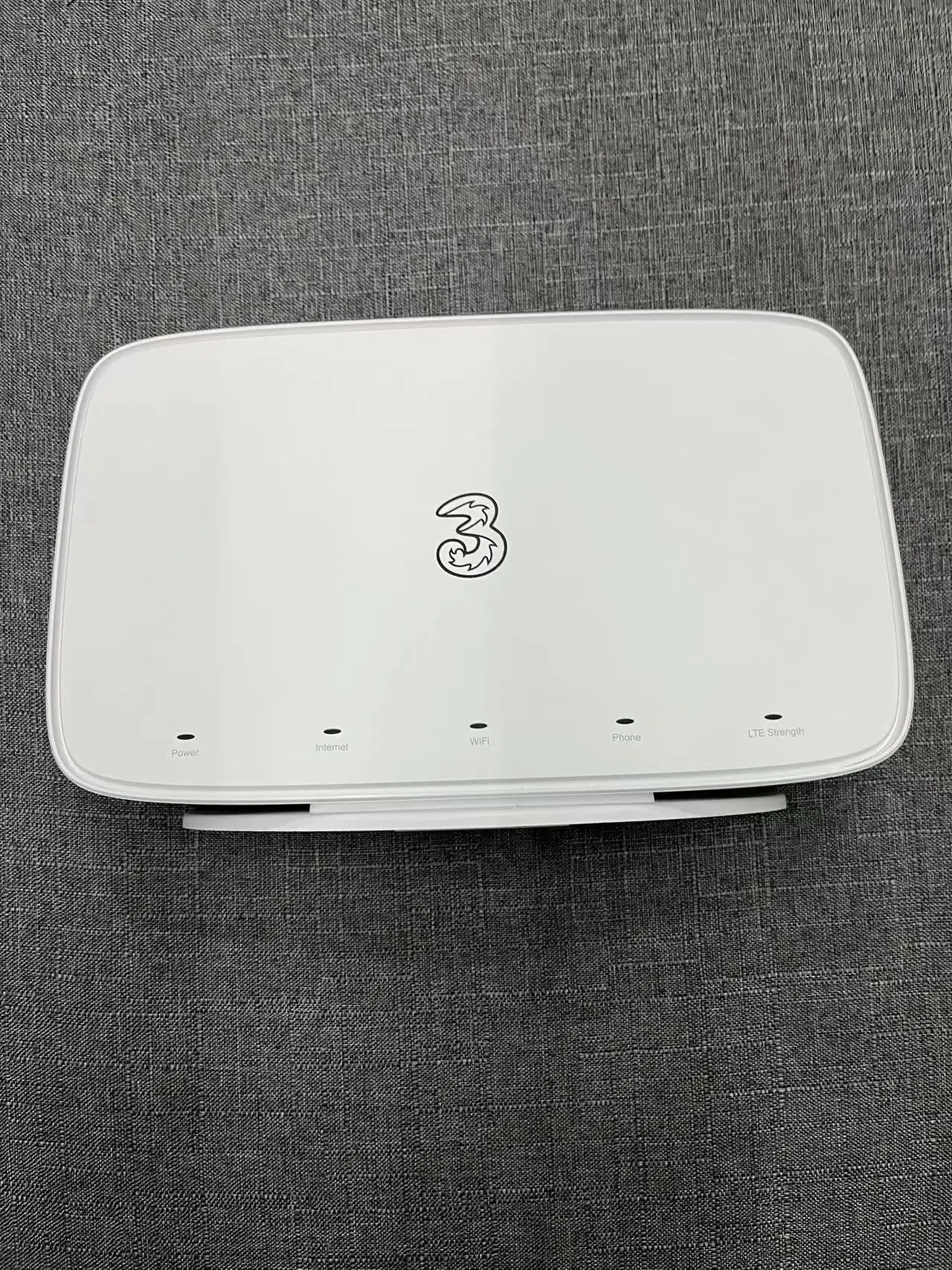 Sercomm LTE2122GR 4G wireless WIFI CAT18 LTE 600Mbps LTE bands 1, 3, 7, 20, 32，42